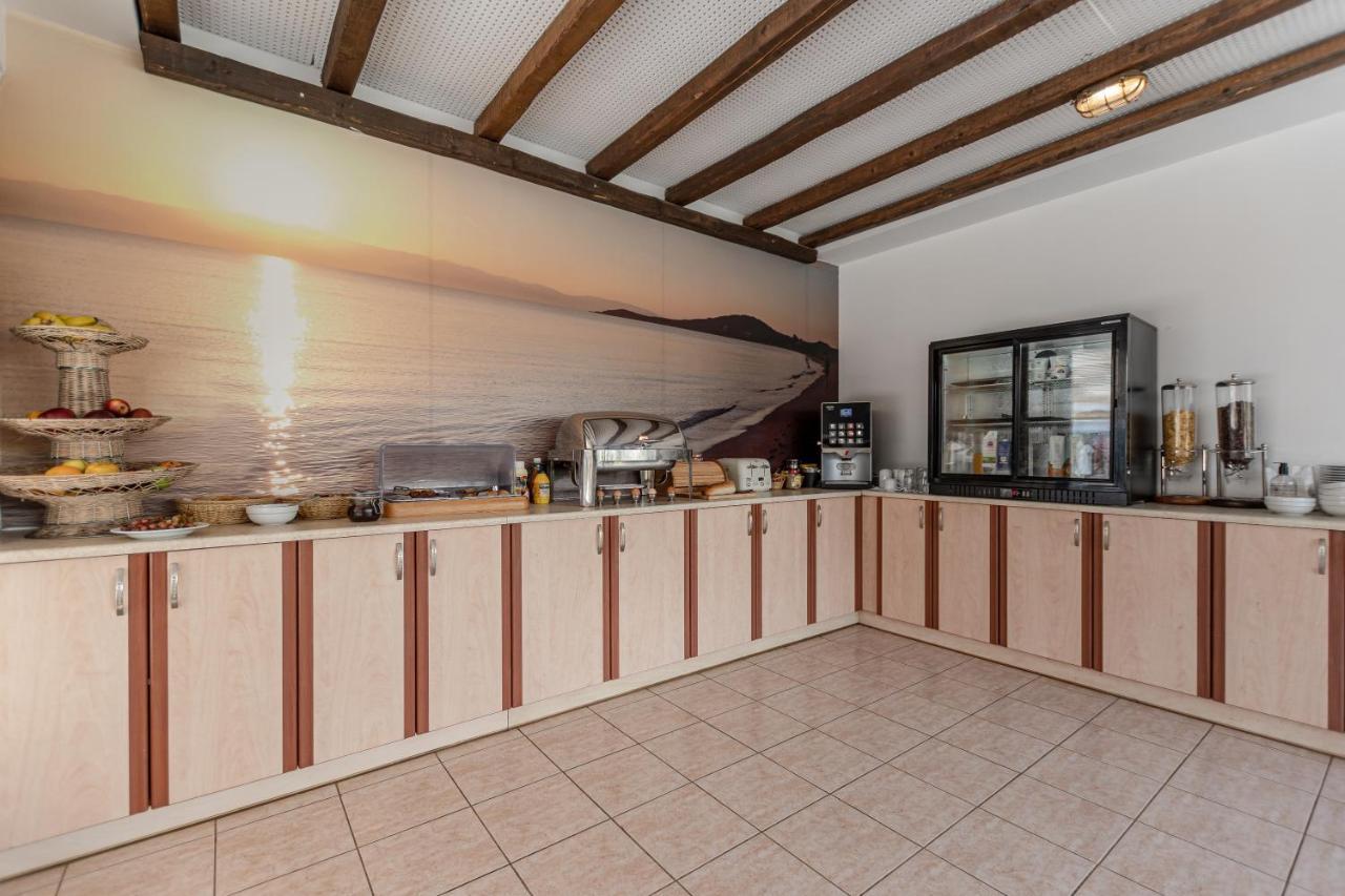 Agios Prokopios Hotel Bagian luar foto