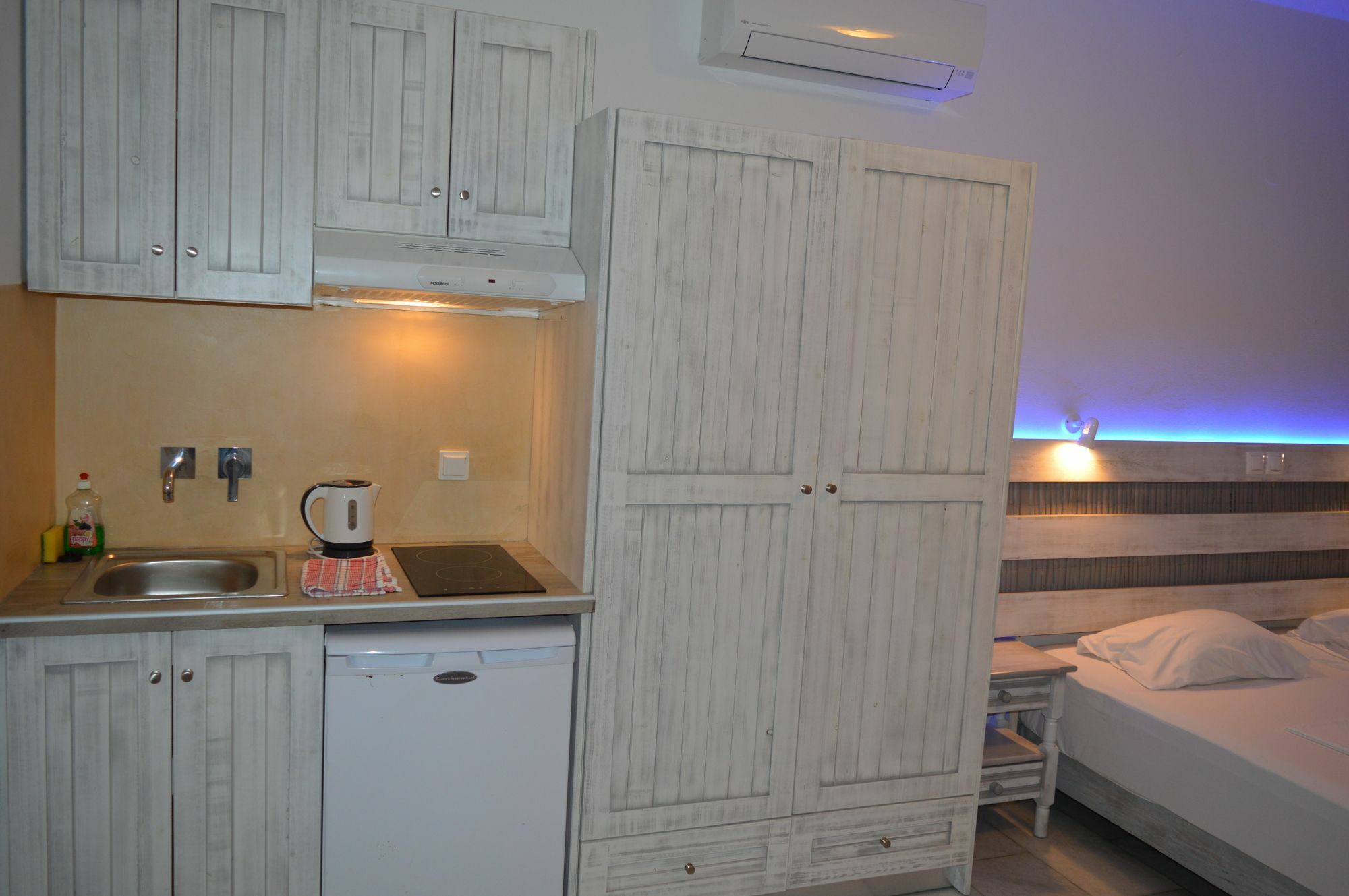 Agios Prokopios Hotel Bagian luar foto